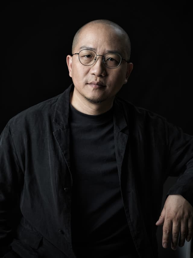 DONG Yi
